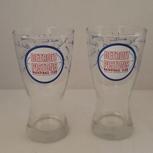 NBA Vintage Detroit Pistons Beer Glasses Set of 2